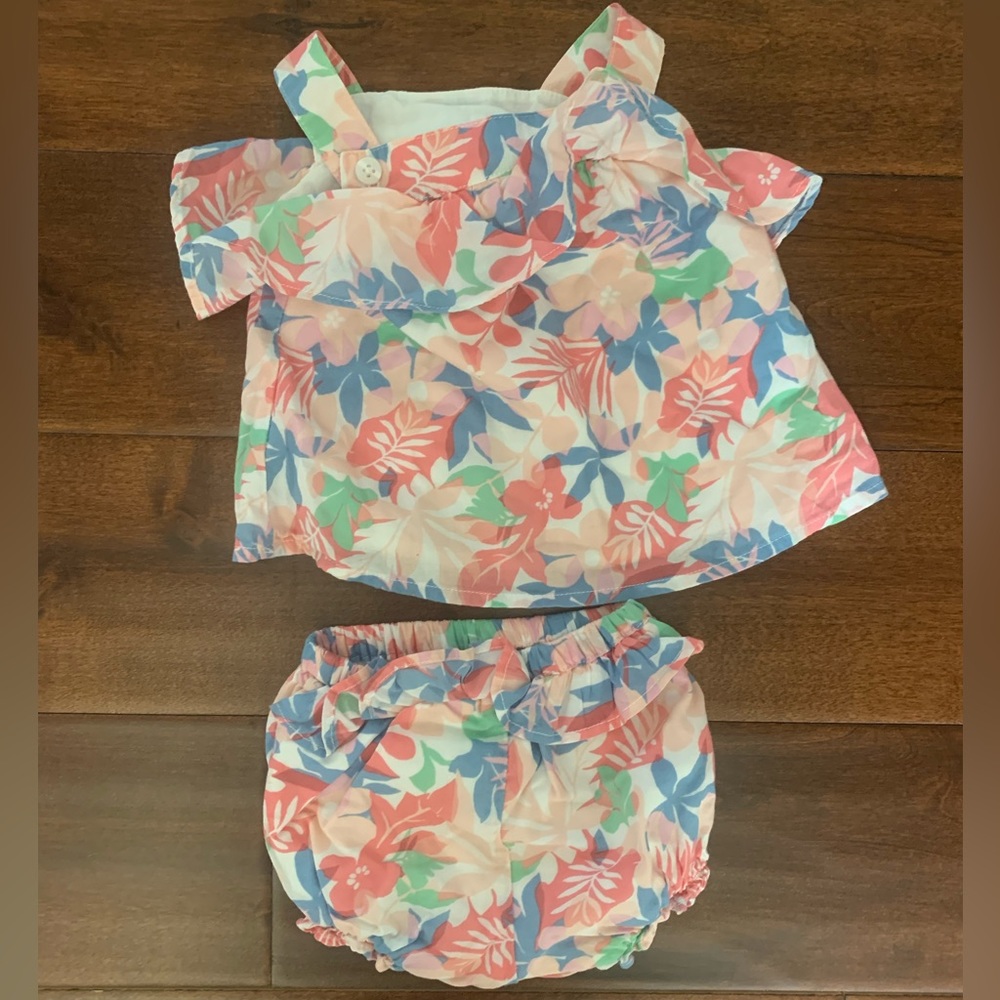 NWOT Janie and Jack baby girls 2 piece set